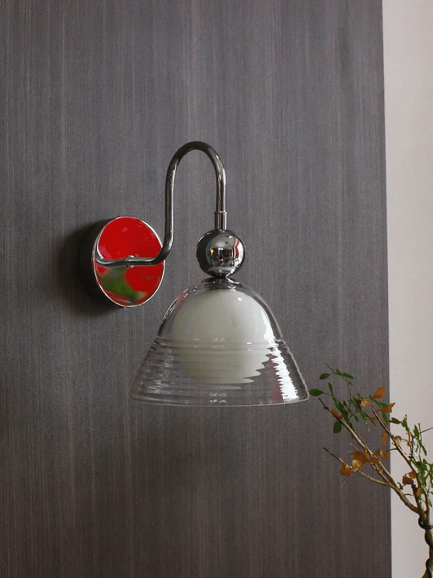 Sunset Wandleuchte – Gebogene Bauhaus-Lampe mit geripptem Glasschirm - AFTERGLOW L2 | Souliia