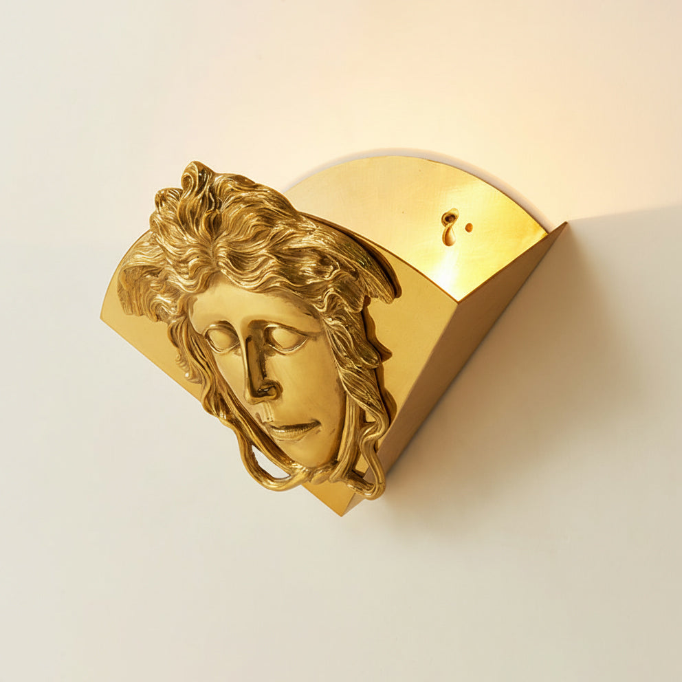 Sphinx Brass Wall Lamp | Souliia