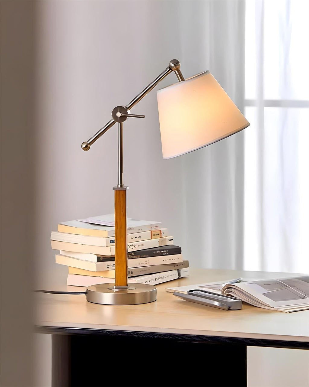 Tavian Table Lamp | Souliia