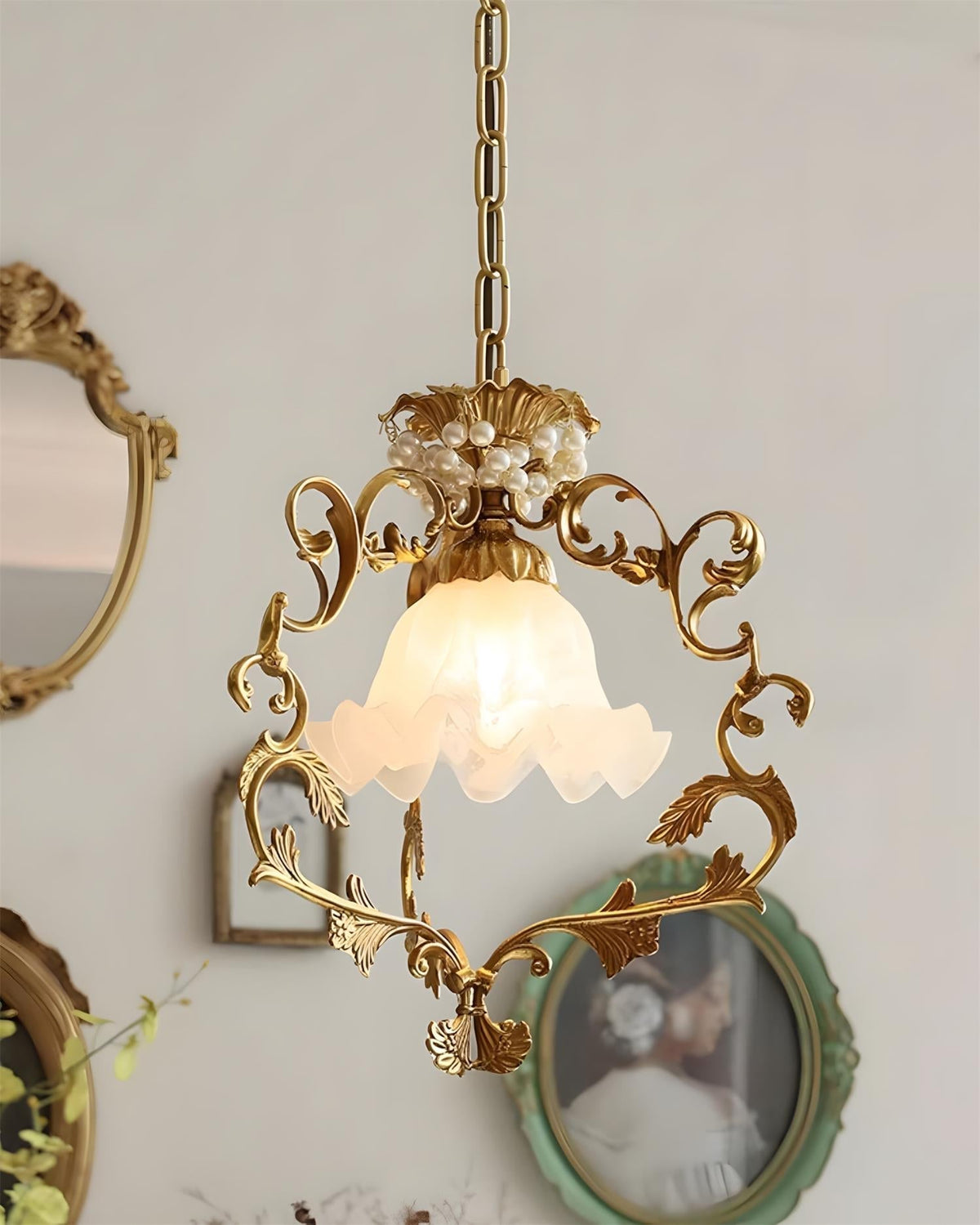 Rosmira Pendant Light | Souliia