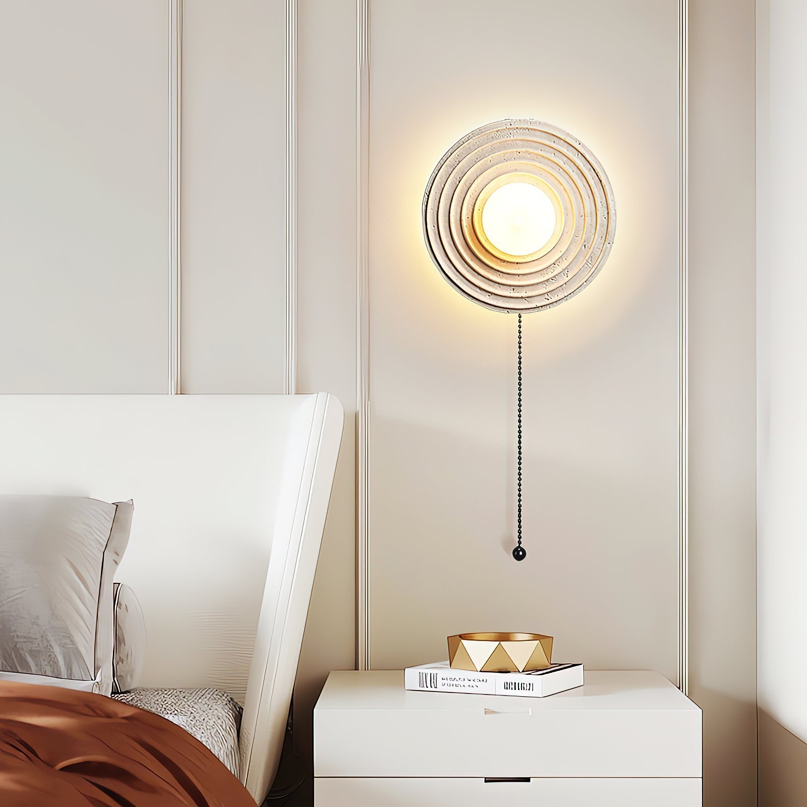 Selenitis Wall Lamp | Souliia