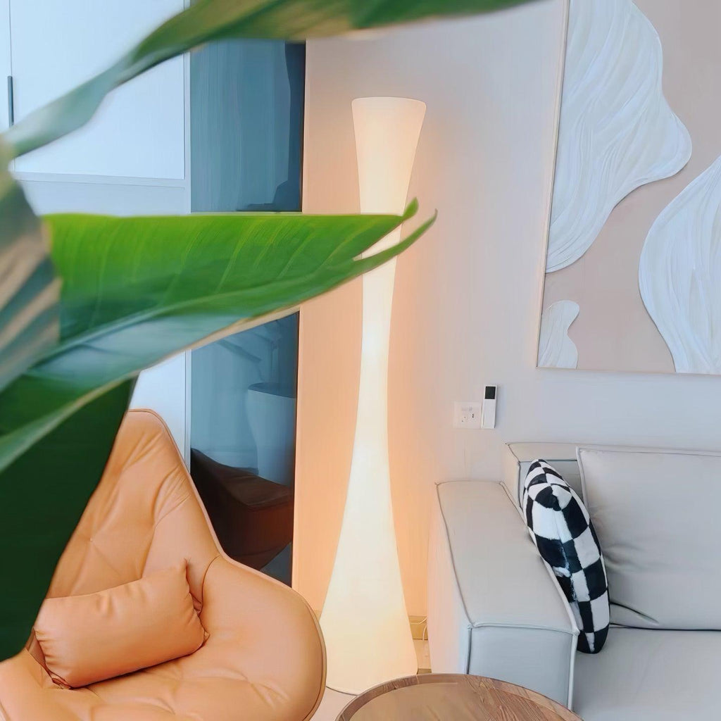 Romantic Simple White Column Floor Lamp M27 | Souliia