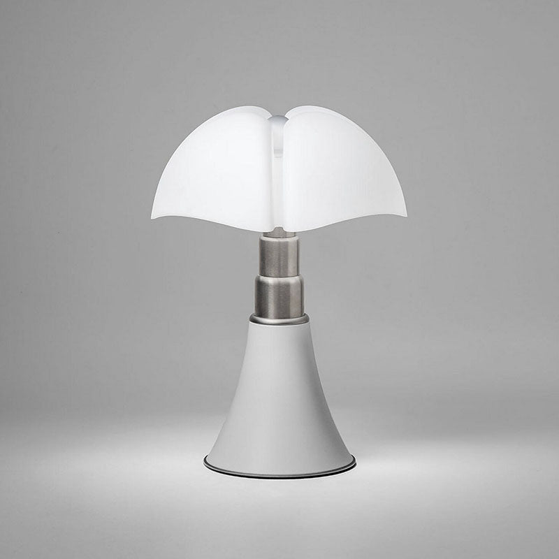 Petalica Table Lamp | Souliia
