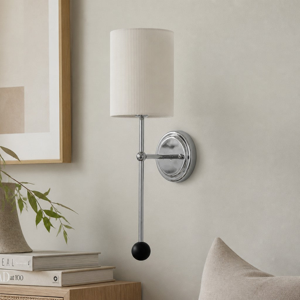 Solmire Plissierte Wandleuchte - Weißer Stoffschirm und Chrom-Metallrahmen für Schlafzimmer und Wohnzimmer | Souliia