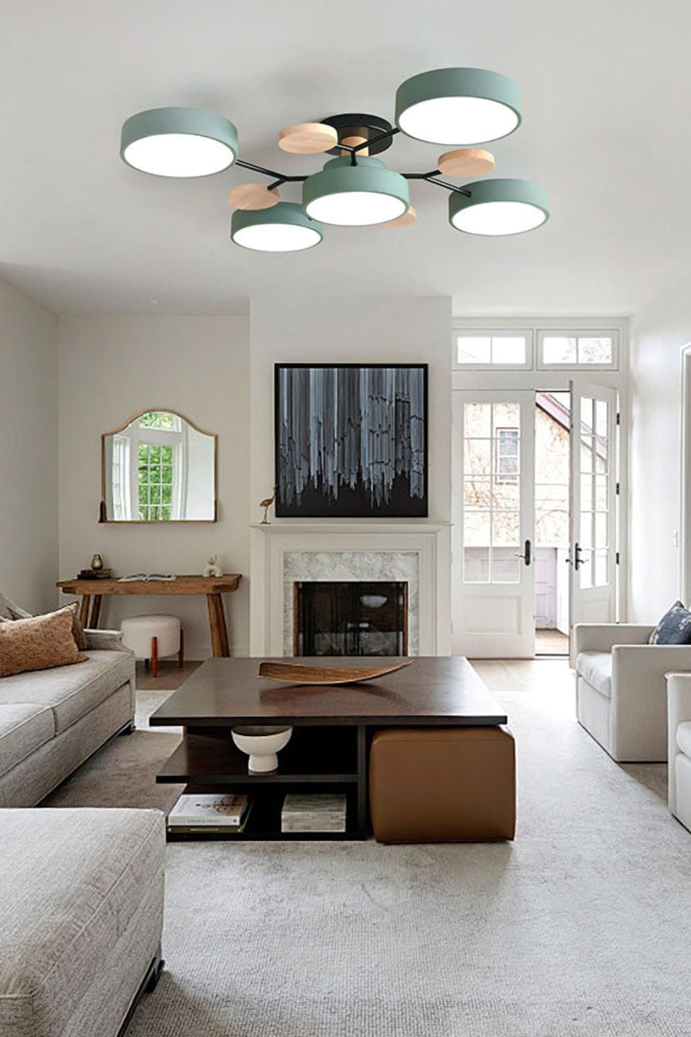 Loftlampe med flere hoveder, skiver og grene i Morandi-farver | Souliia