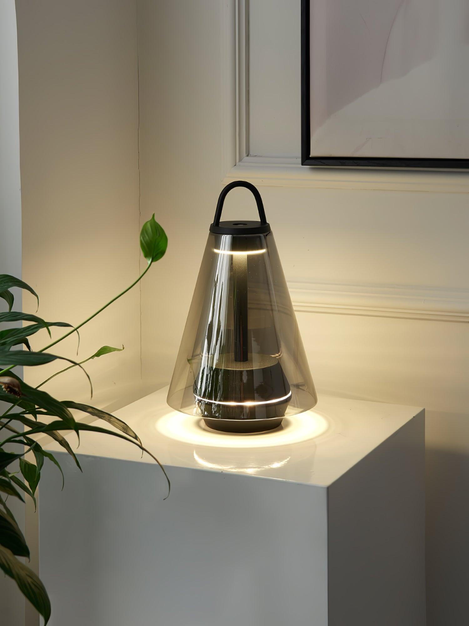 Shuttle Built-in Battery Table Lamp M30 | Souliia