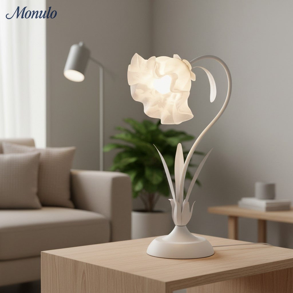 Lampada da tavolo regolabile Verdoma a forma di fiore di giglio con elegante paralume floreale per camera da letto e soggiorno | Souliia