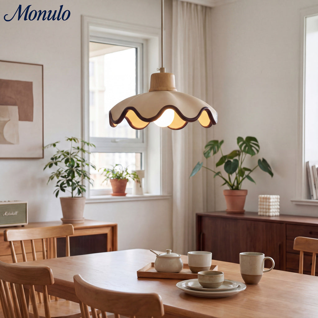 Resinova Wave-shaped Pendant Light - Modern Metallic Resin for Dining Rooms and kitchens | Souliia
