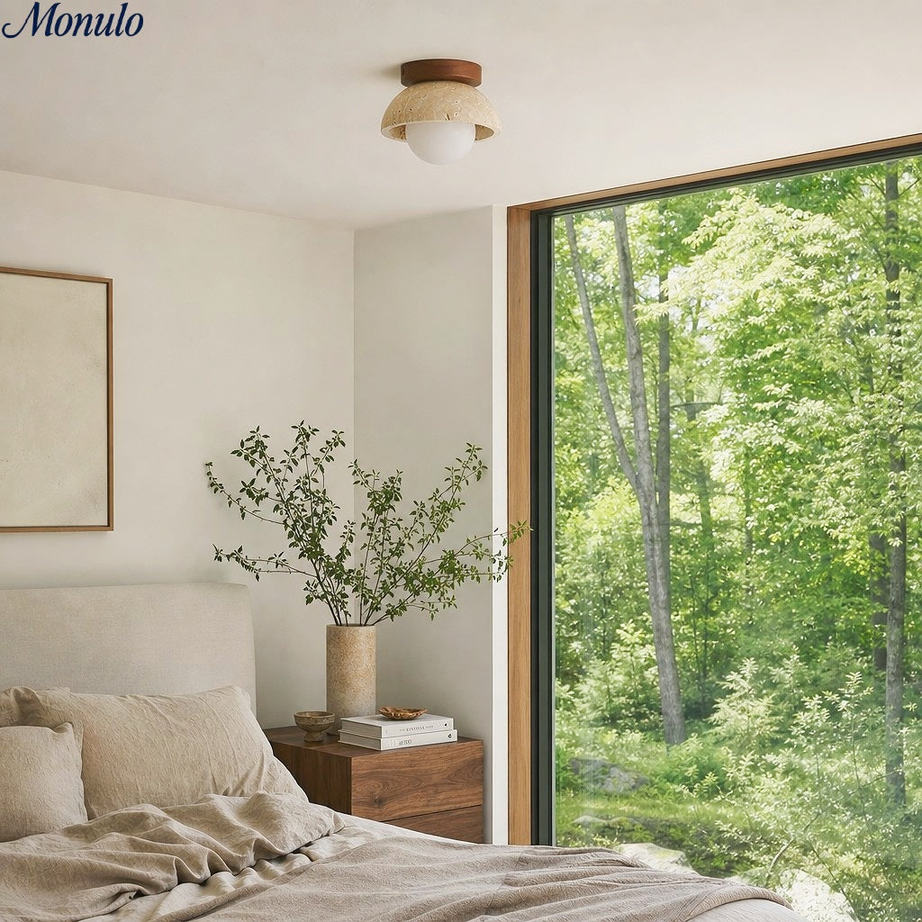 Kuppelformet loftslampe i travertin i wabi-sabi-stil til stuen | Souliia