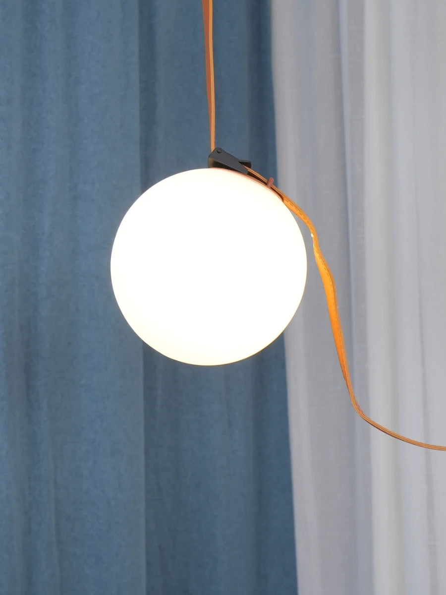 Lampada a sospensione modulare con design scultoreo a forma di cintura | Souliia