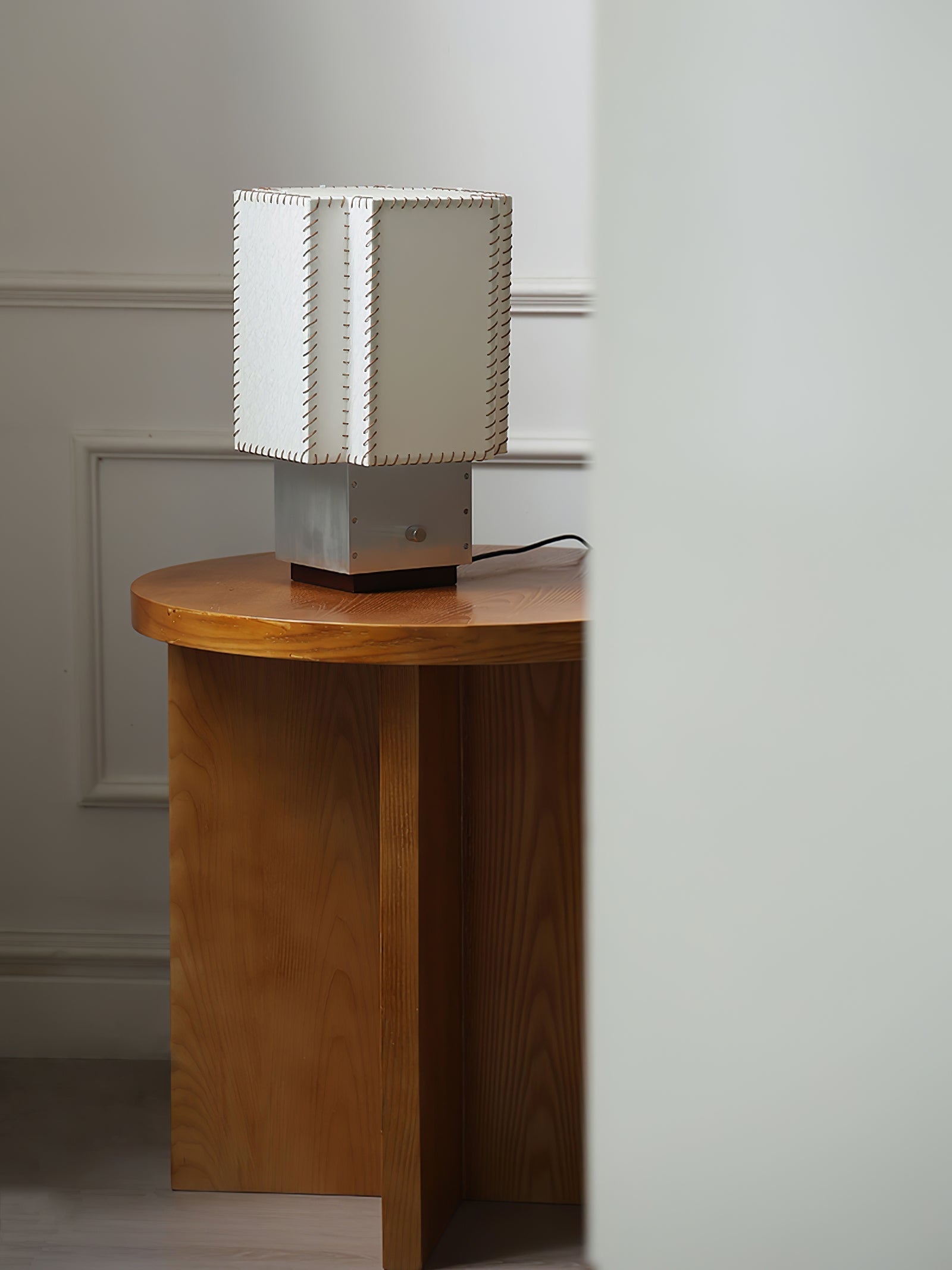 Tanu Stitch Table Lamp | Souliia