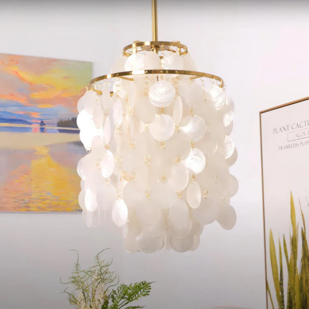 Lumi Seashell Pendant Light — Warm Vintage Ambient Glow