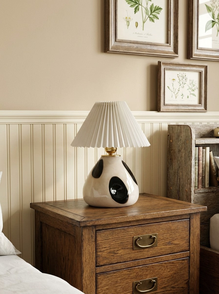 Undara Minimalist Fabric Pleat Table Lamp - Modern Nordic Lighting for Home Office and Side Tables | Souliia