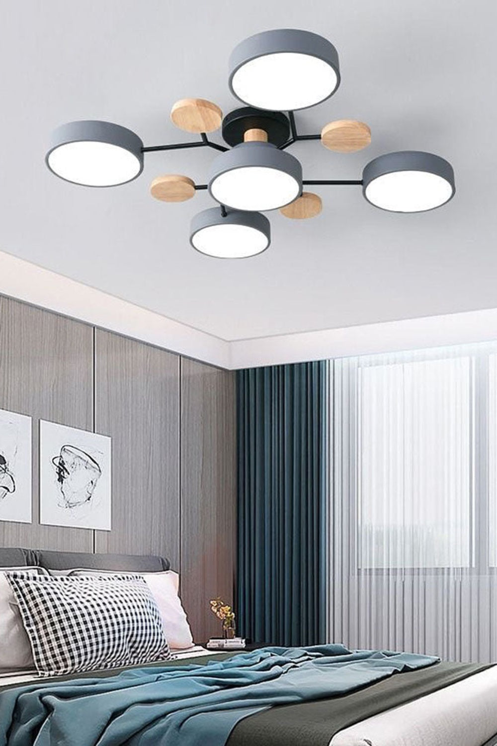 Loftlampe med flere hoveder, skiver og grene i Morandi-farver | Souliia