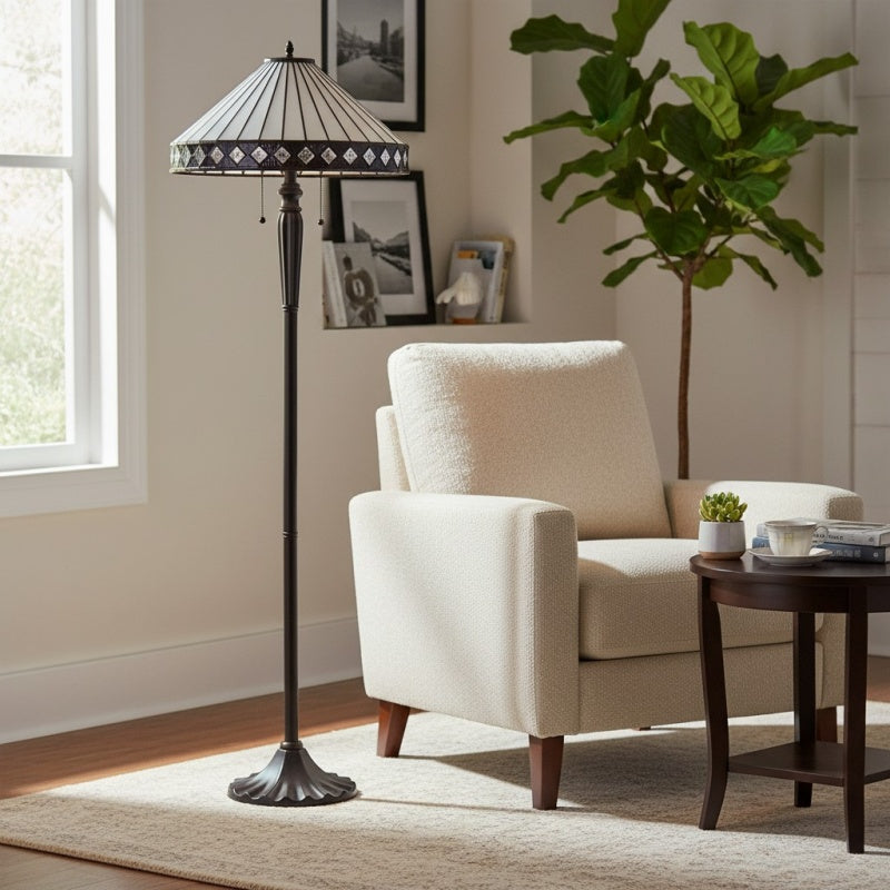 TiffStar Kunstglas Stehleuchte mit Ornamentmuster-Schirm – Stehlampe für Wohnzimmer | Souliia