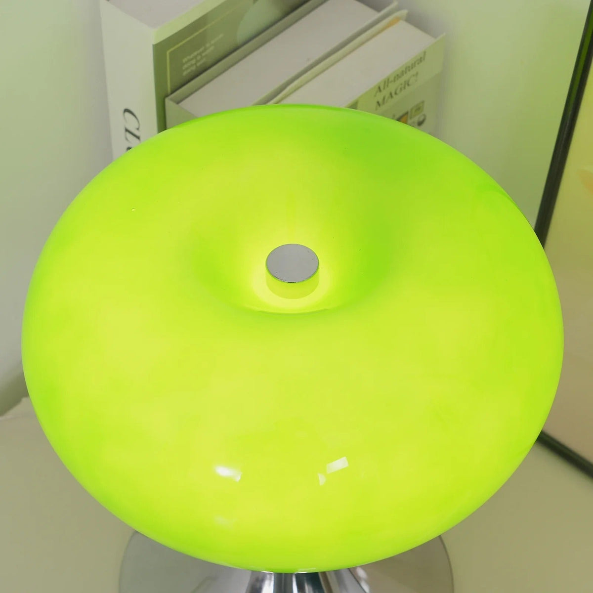 Lampada da tavolo arrotondata Verdoma in stile modern art - Per camera da letto e soggiorno | Souliia