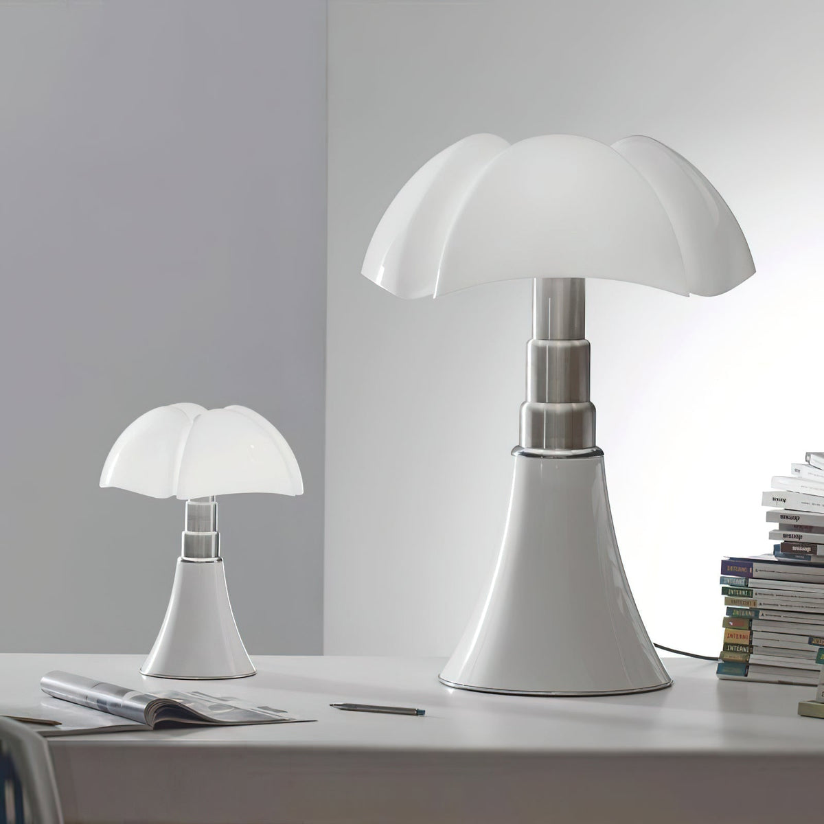 Petalica Table Lamp | Souliia