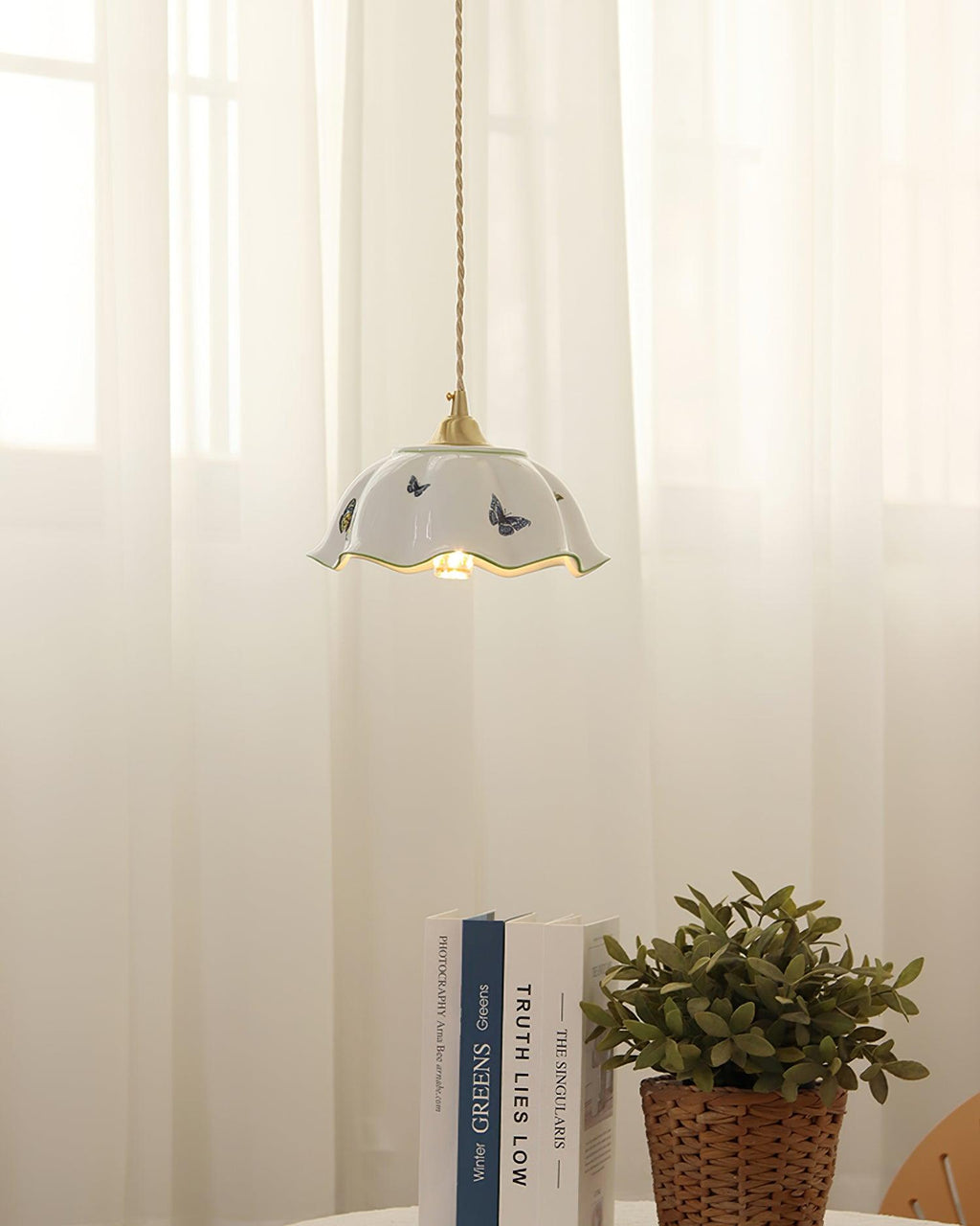 Retro Cream Style Ceramic Pendant Lamp M21 | Souliia