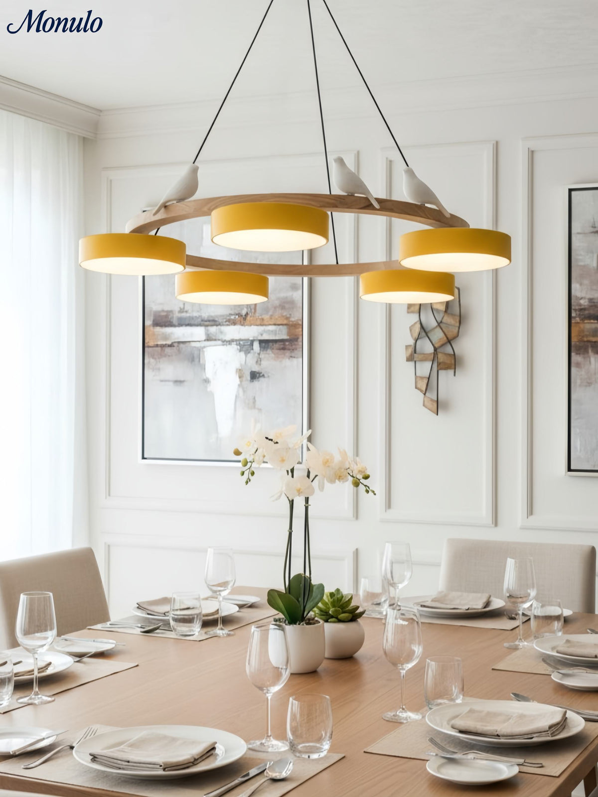 Moderne kreativ farverig lysekrone med cirkelformede fugle | Souliia
