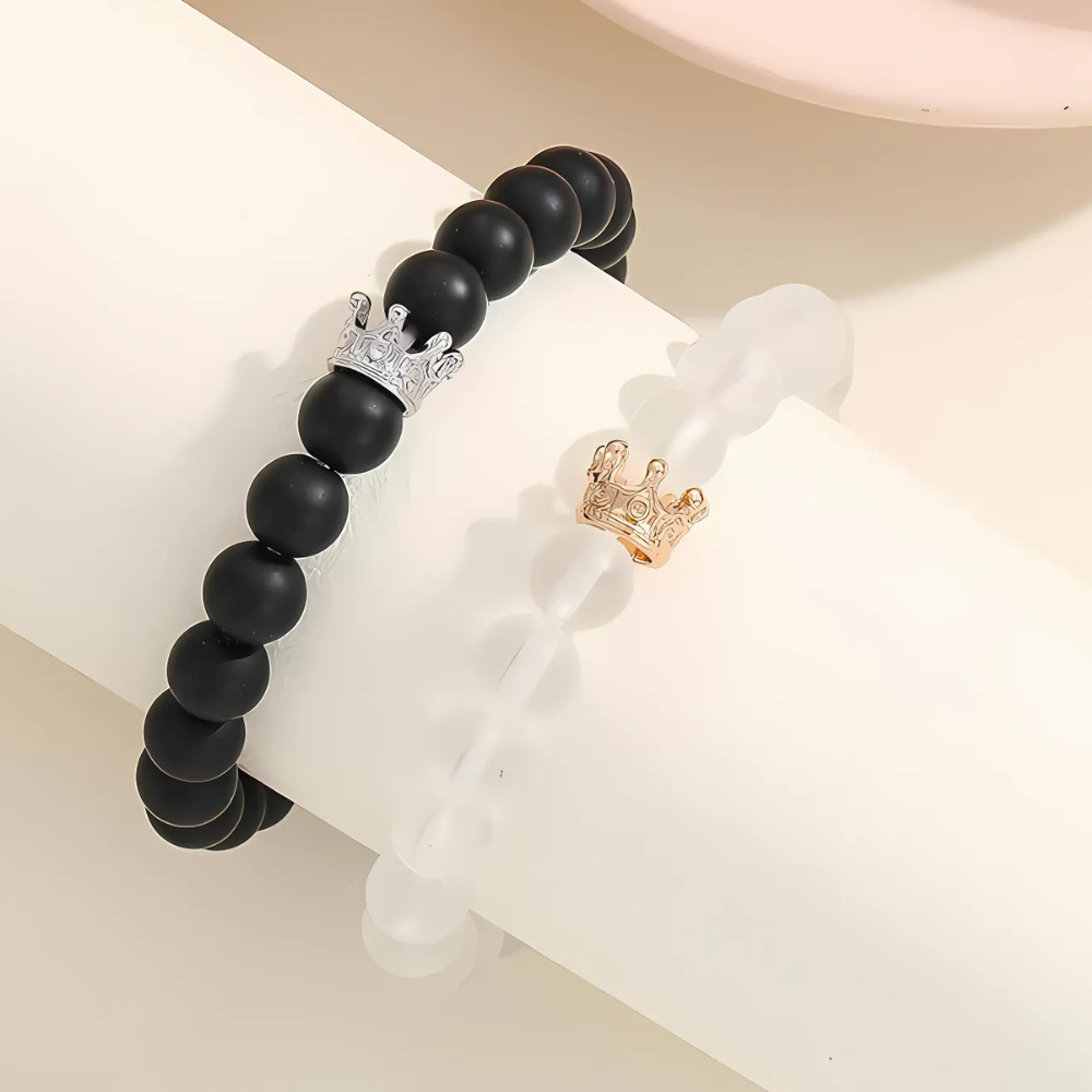 Magnetische koppelarmbanden met lichtgevende harten — liefdesgeschenk