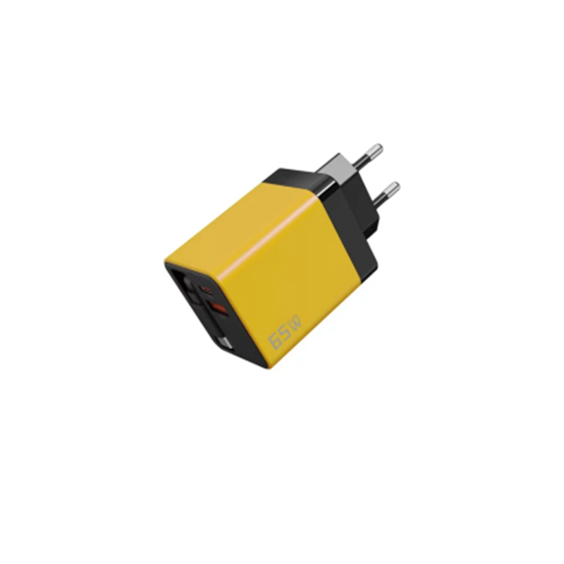 VoltPulse 80W Retractable Charger — Unleash Turbo Speed and Tangle-Free Power Wherever You Go - Souliia