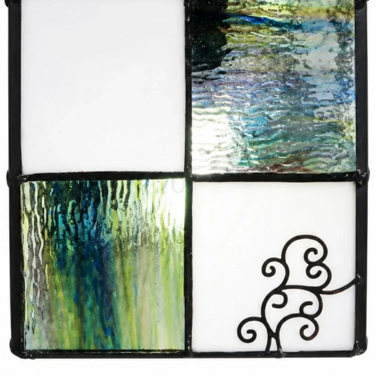 Finurlig bordlampe i farvet glas med kattemotiv | Souliia