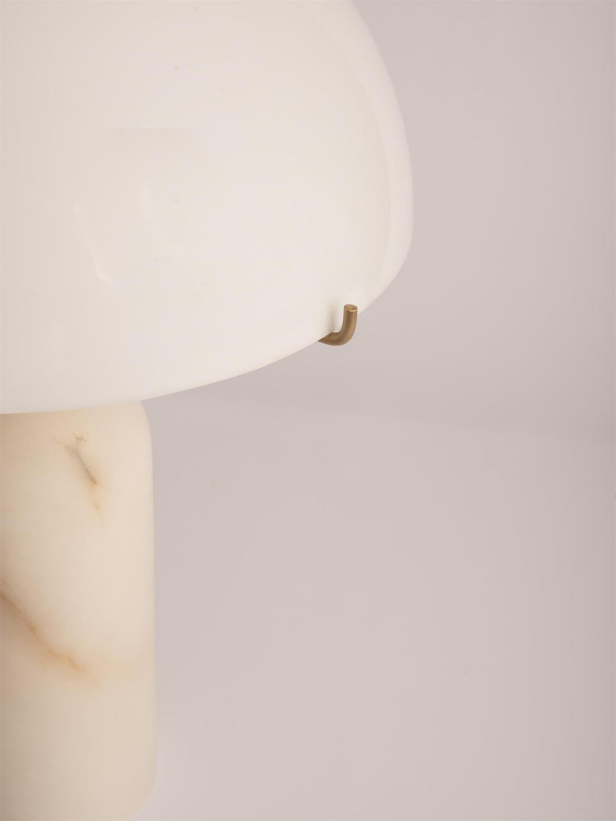 Peono Alabaster Table Lamp | Souliia