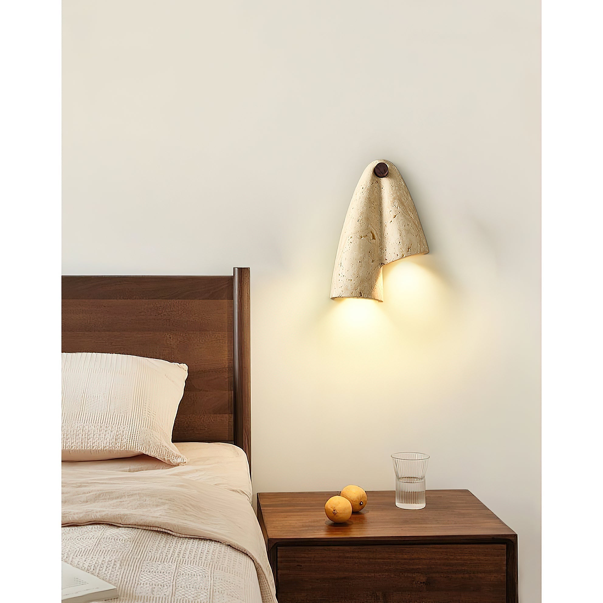 Travertin Wandleuchte – Minimalistischer Steinfackel-Dekor für Wohnzimmer | Souliia