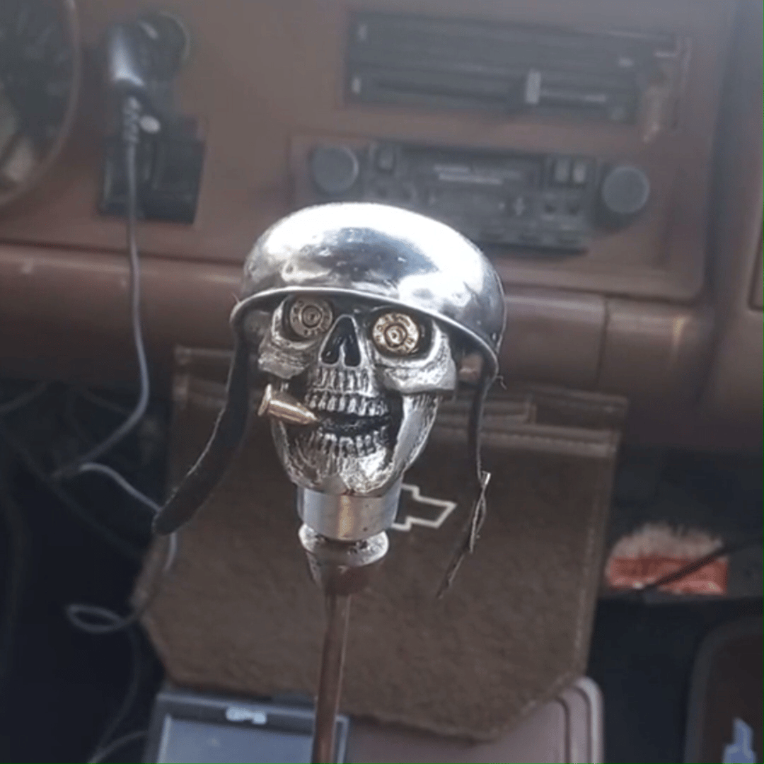Shift Grip for Enhanced Driving Experience and Powerful Character - Souliia