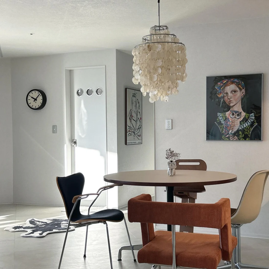 Lumi Seashell Pendant Light — Warm Vintage Ambient Glow