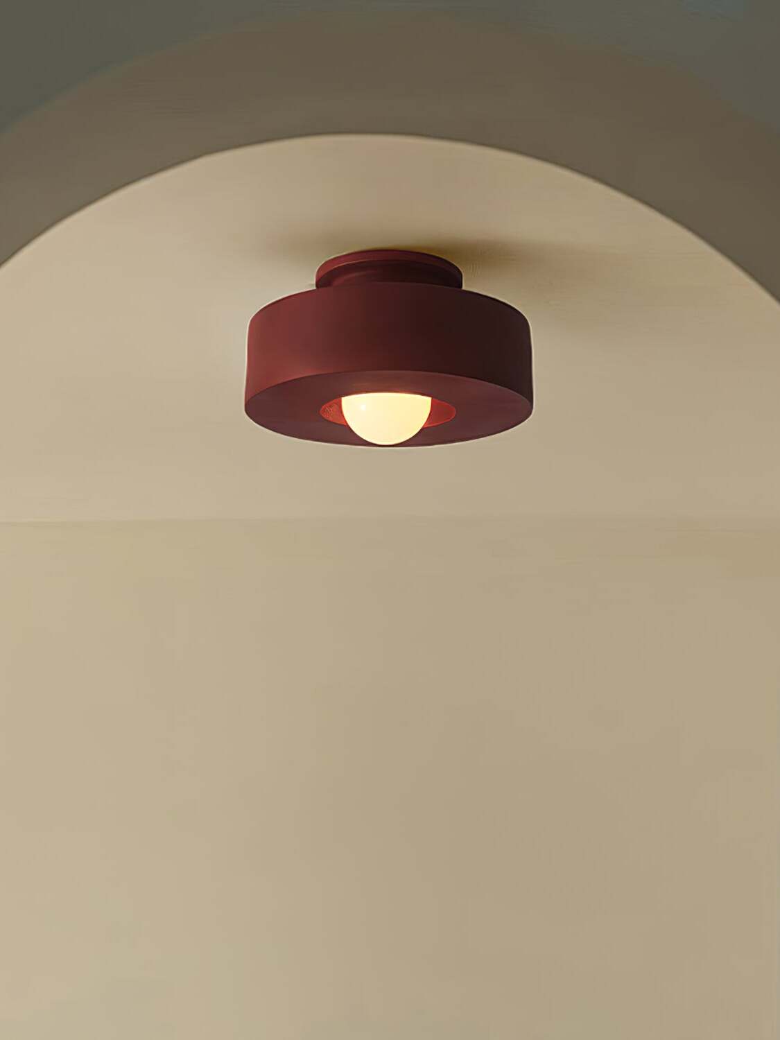 Resinova taklampa i harts – kraftig cylindrisk modern utanpåliggande armatur | Souliia