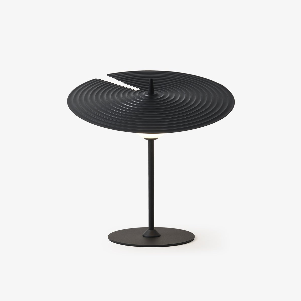 Moderne klassisk pladespiller-bordlampe M31 | Souliia