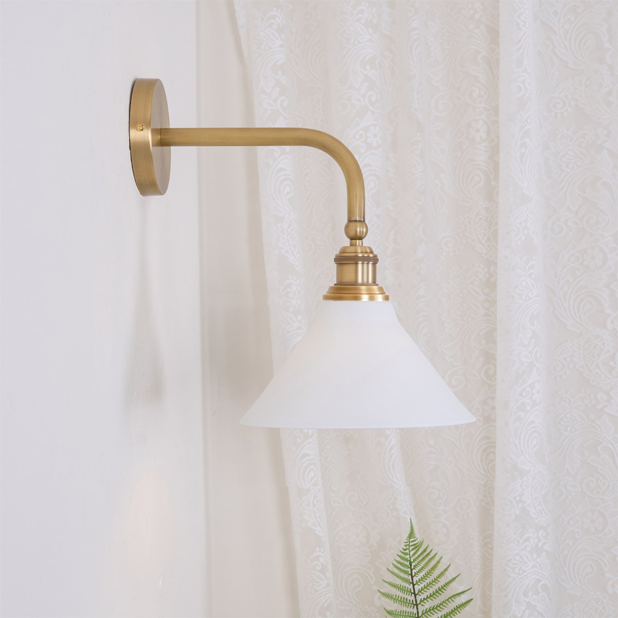 Thetford Wandleuchte | Souliia