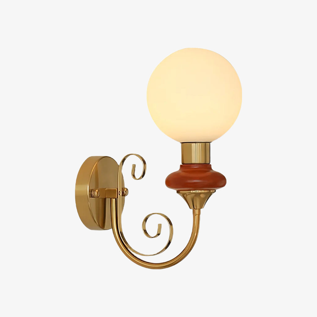 Radiara sculptural vertical metal wall lamp – modern sculptural wall sconce for living room and hallway | Souliia