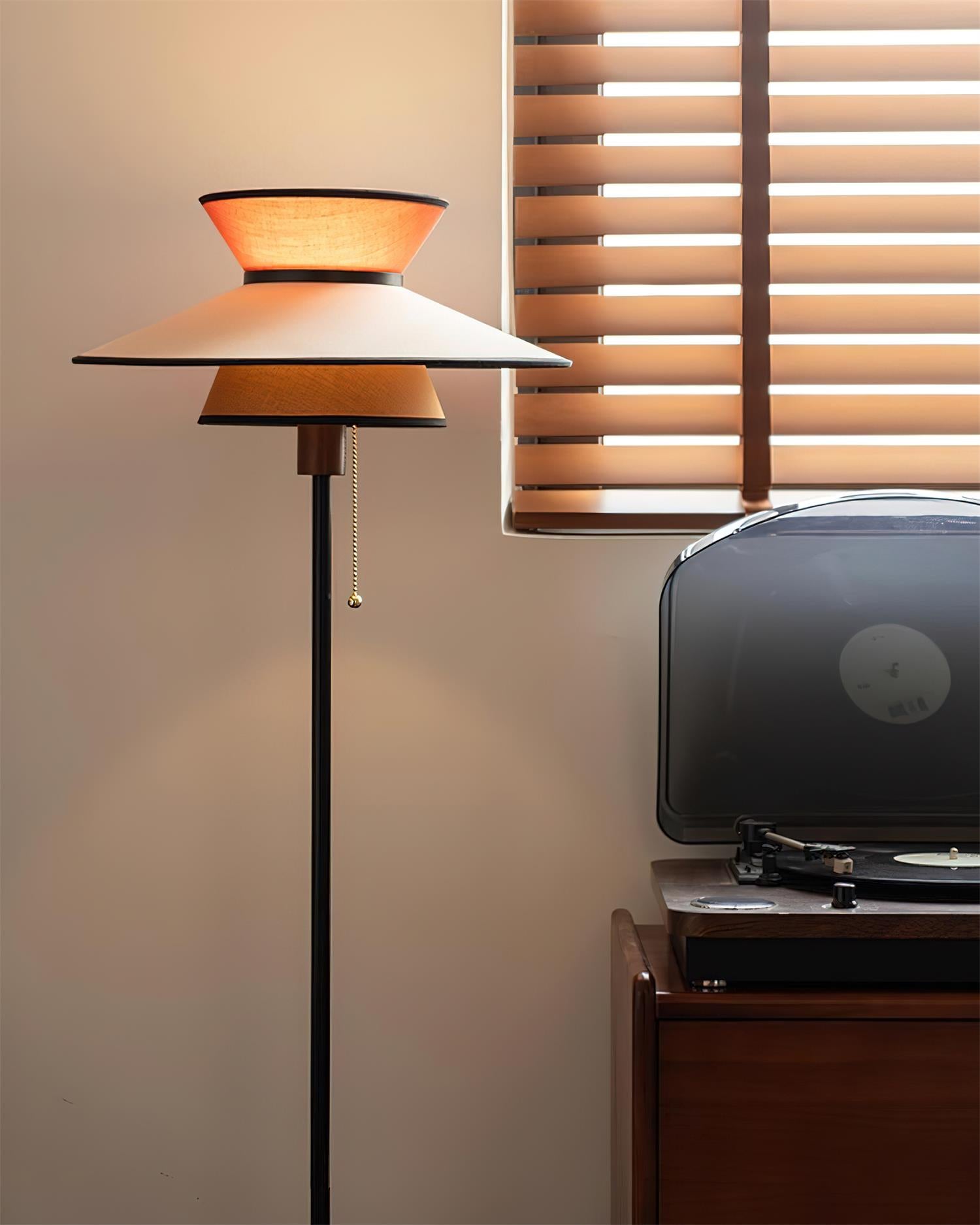 Lunetra Floor Lamp | Souliia