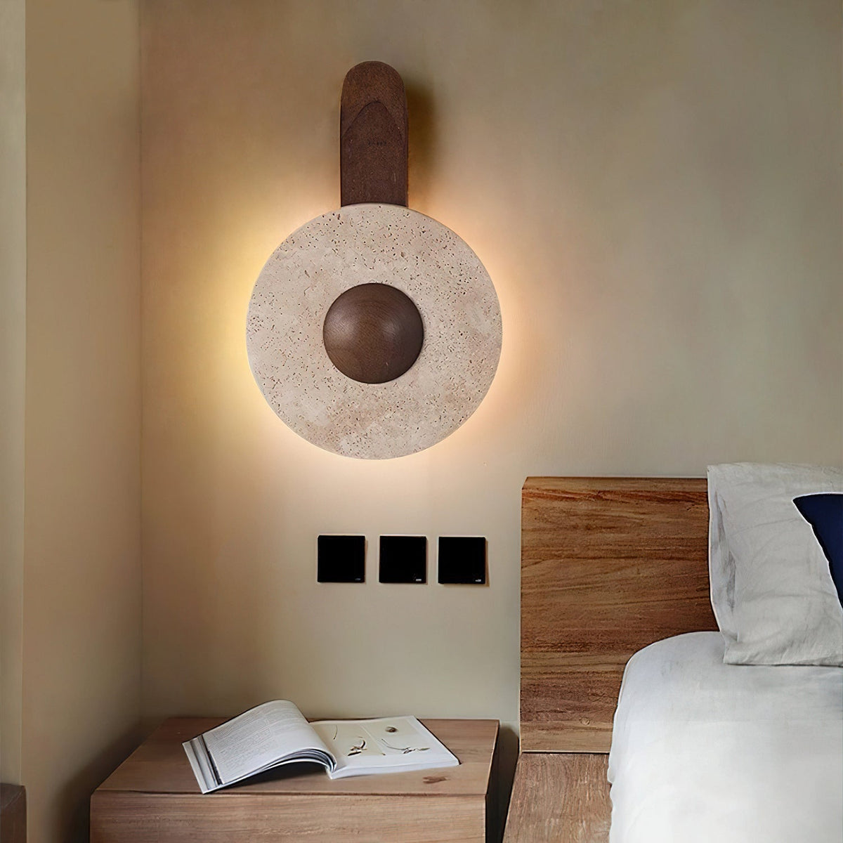 Lampada da parete in legno e travertino giallo M10 | Souliia