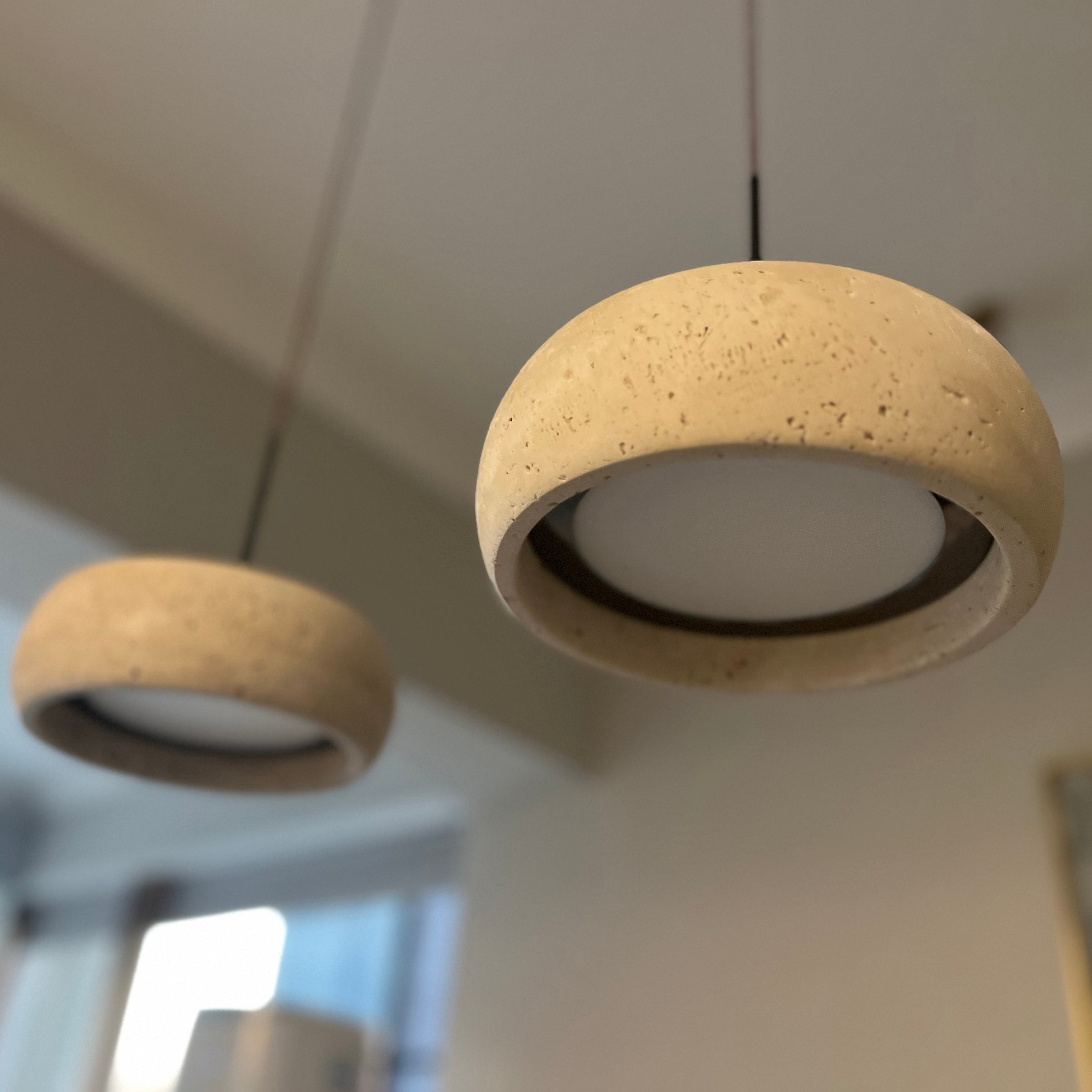 Travertin Trommel Pendelleuchte | Souliia