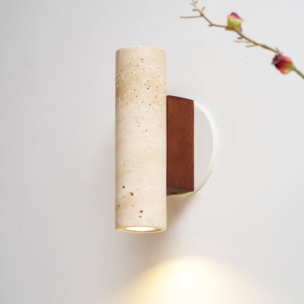 Moderne skulpturale Metallwandleuchte – Minimalistische Wandleuchte für Schlafzimmer, Wohnzimmer und Flur | Souliia