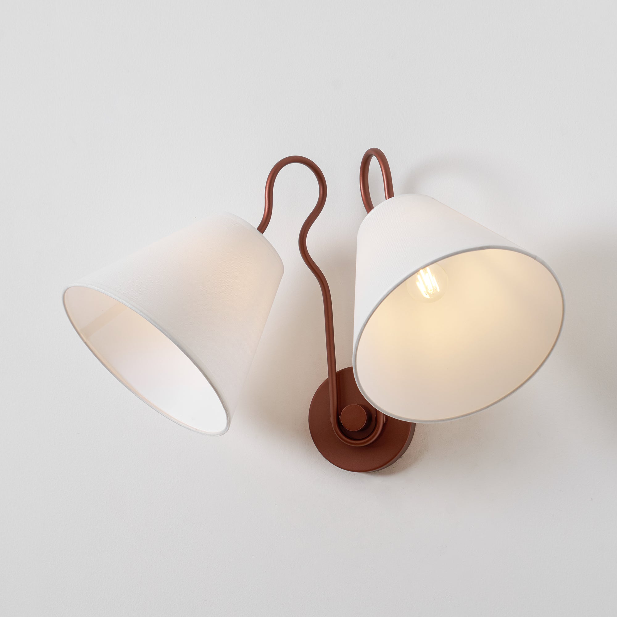 Madelyn Wall Lamp | Souliia