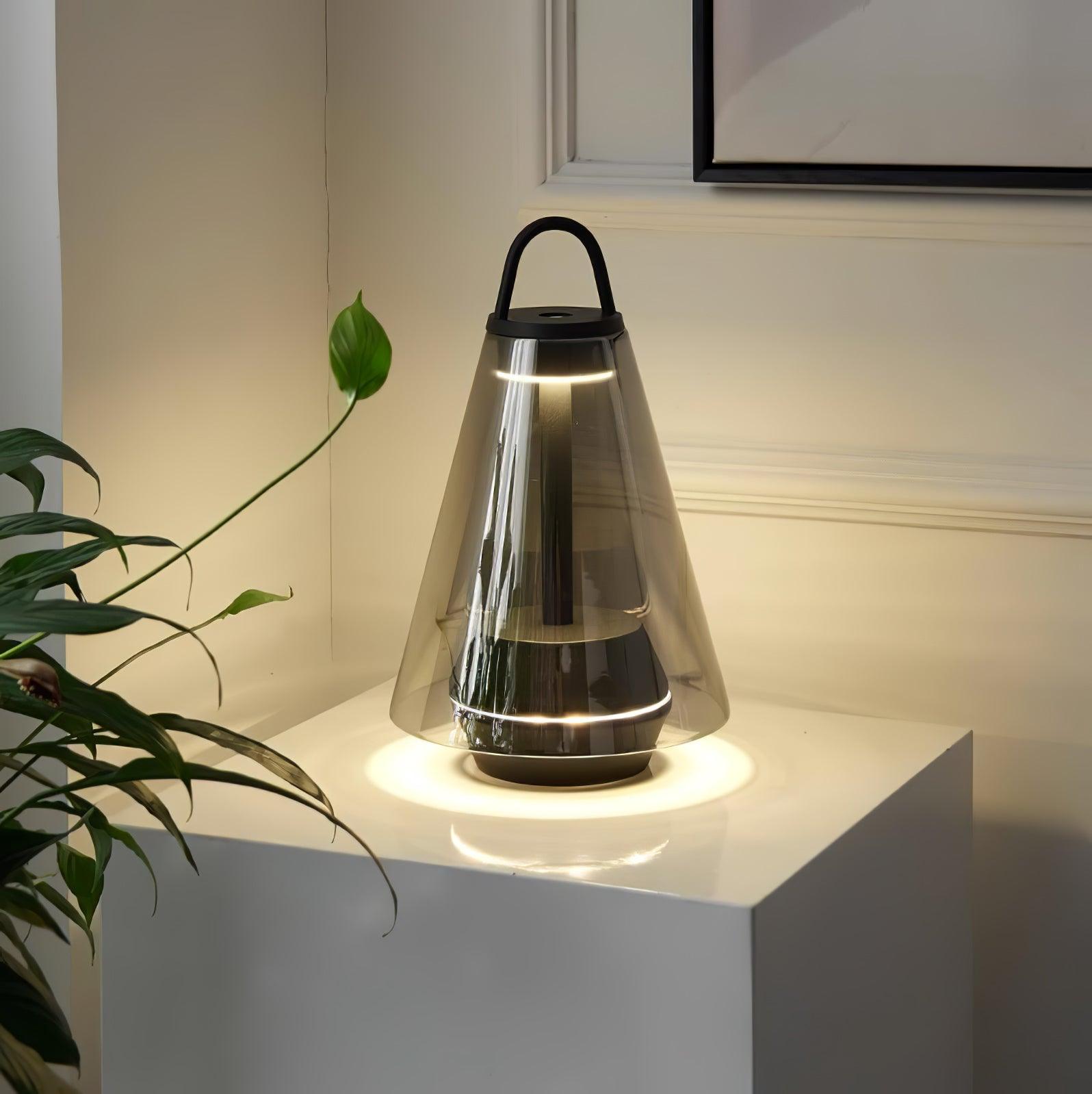Shuttle Built-in Battery Table Lamp M30 | Souliia