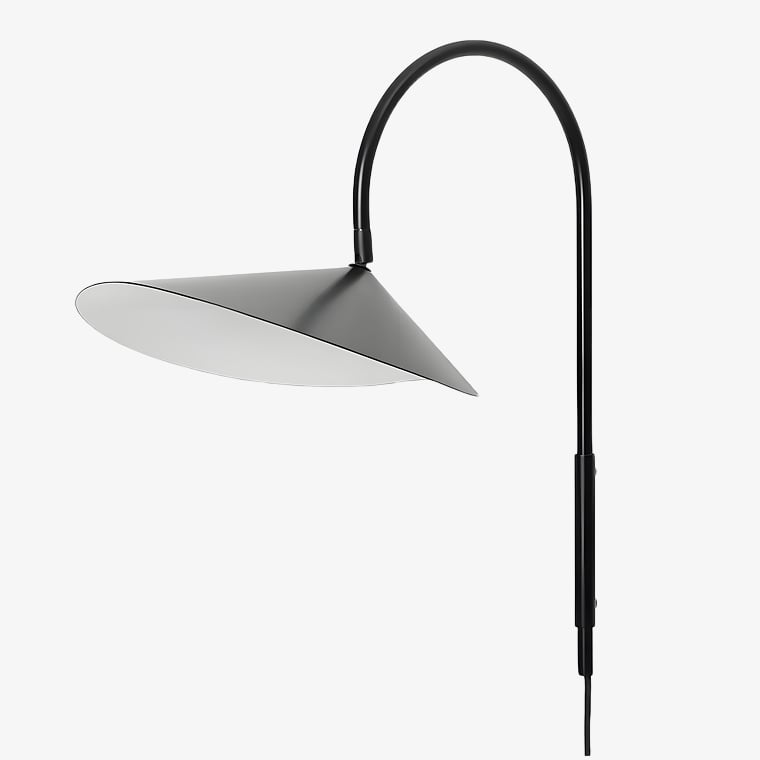 Swivora Verstellbare Wandleuchte – Elegante Schwenkarmlampe aus Metall für Büro und Küche N09 | Souliia