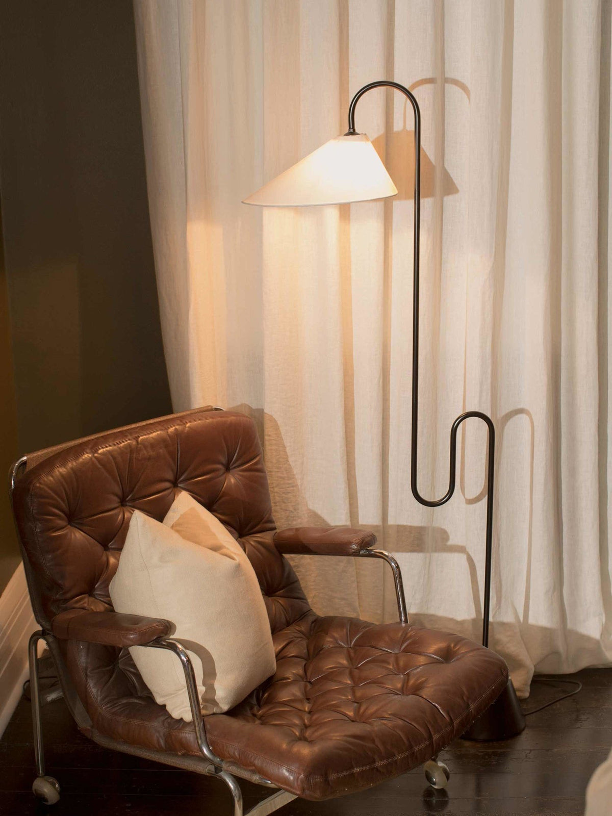 Roattino Floor Lamp | Souliia