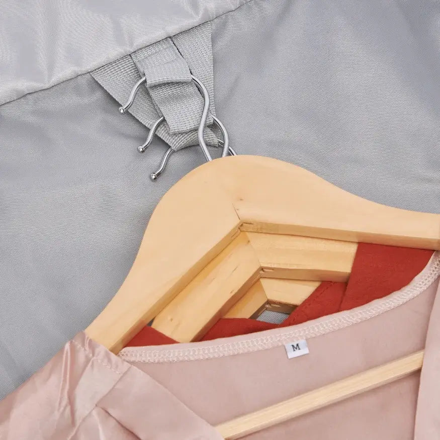 Travel with Impeccable Clothing and Effortless Style - Souliia