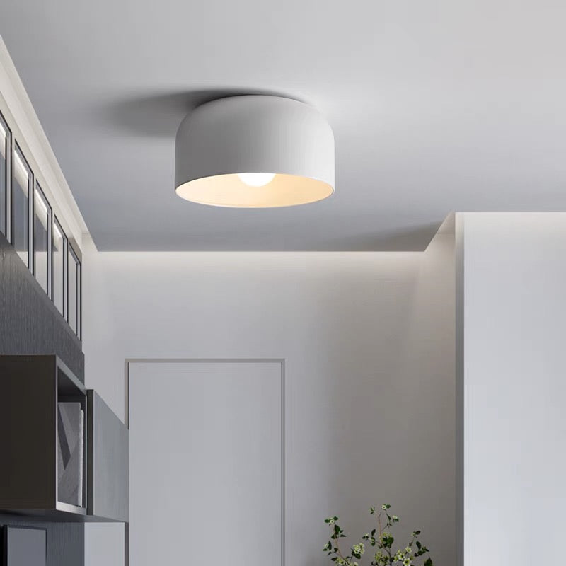 Skandinaavinen kattovalaisin – minimalistinen kulhomainen valaisin moderniin sisustukseen | Souliia