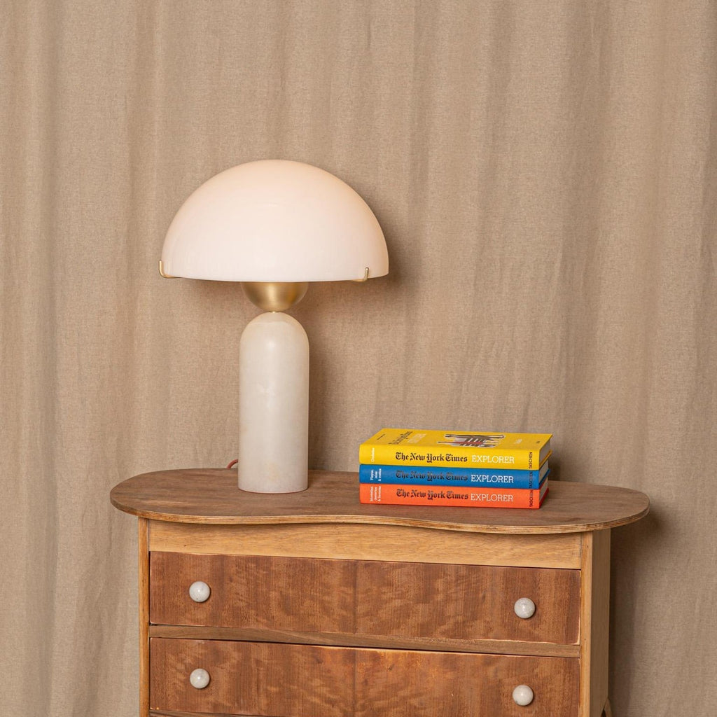 Peono Alabaster Table Lamp | Souliia