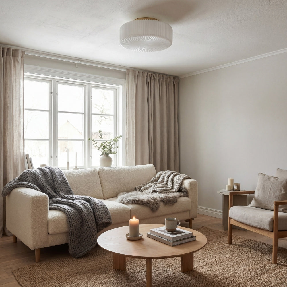 Lunorib milchweiße gerippte Deckenleuchte – moderne Glaslampe für das Schlafzimmer | Souliia