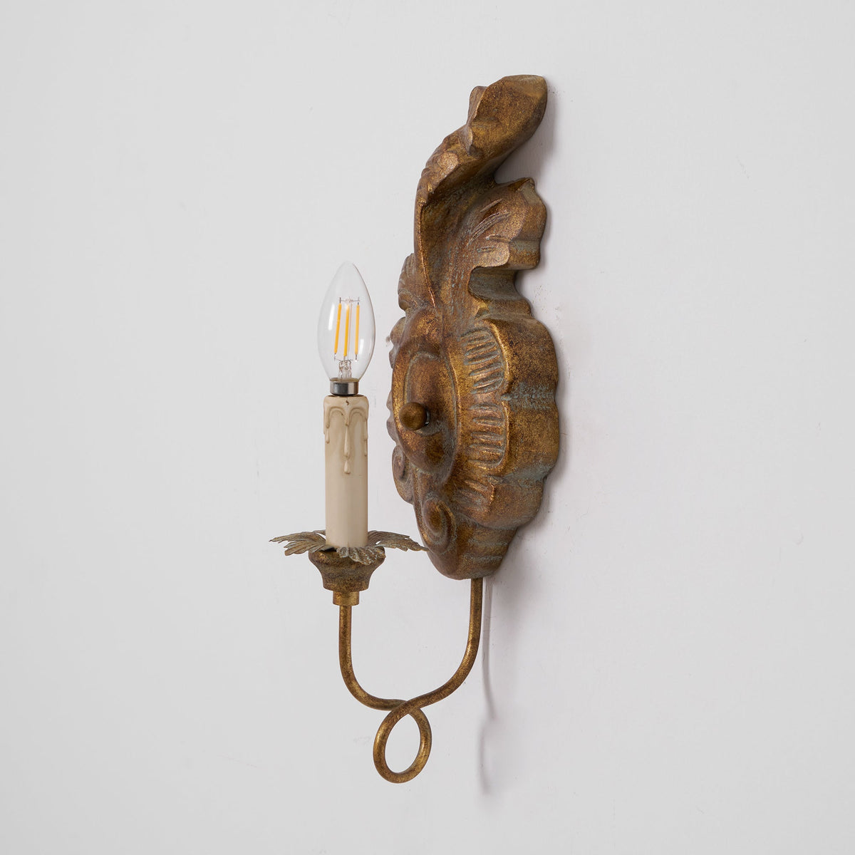 Verdure Vintage Wall Sconce