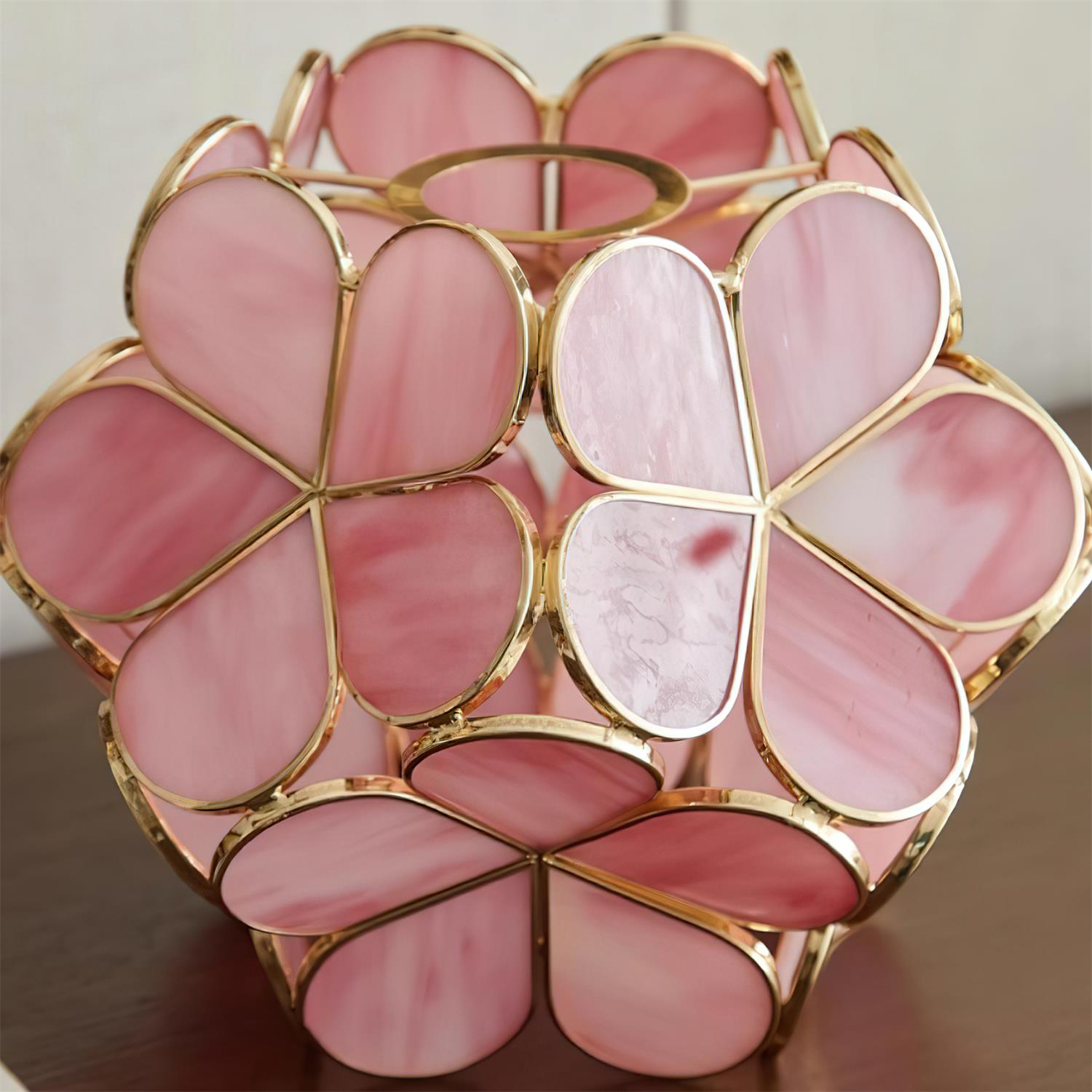 Serenity Petal Table Lamp | Souliia