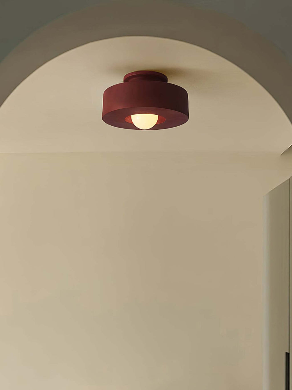 Resinova taklampa i harts – kraftig cylindrisk modern utanpåliggande armatur | Souliia