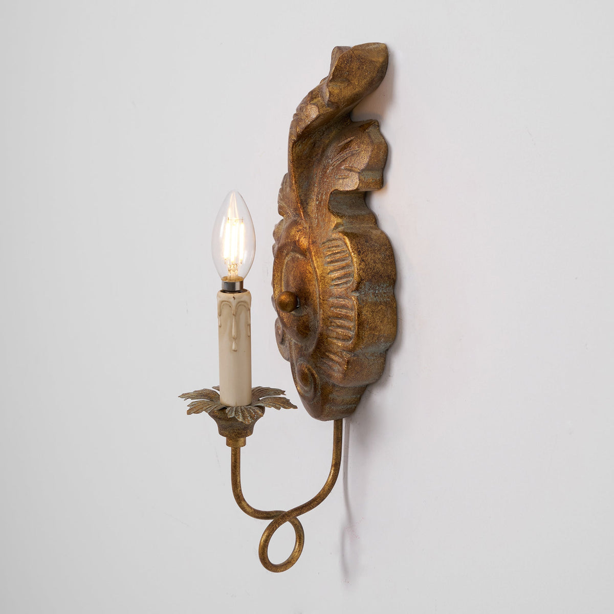 Verdure Vintage Wall Sconce
